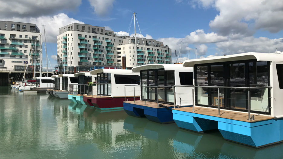 Houseboat Market Rising tom logisch